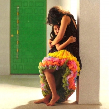 Camila Cabello - No Doubt (Familia 2022)