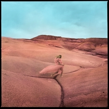 Альбом Strays Margo Price