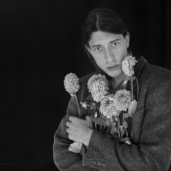 Альбом Цветы лучше пуль R.A.Svet