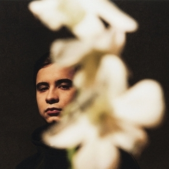 Альбом Молодой Ramil'