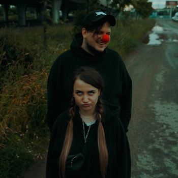 Port Avenue - Море волнуется