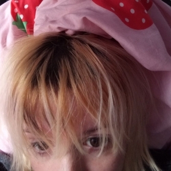 Альбом нестрашные следы Emoslut666