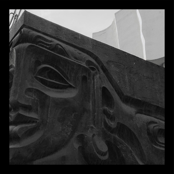 Где фантом? - Оставь меня