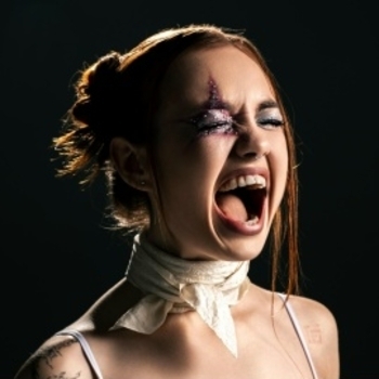 Альбом Осторожно, постмодерн II Нексюша