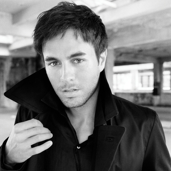 Enrique Iglesias - Lloro Por Ti