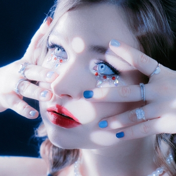 Алёна Швец - Глазки алмазы (2024)