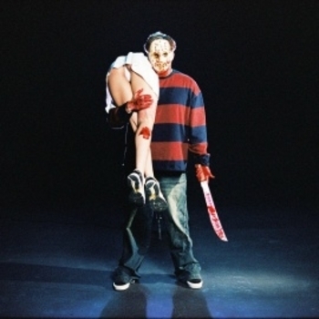 Молодой Платон, Cmh - Room service