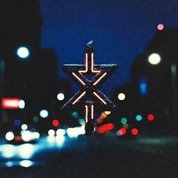 Bad Bunny, Vayrox - Noche