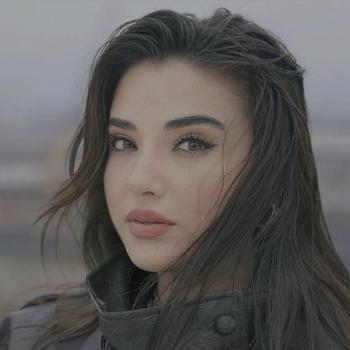 Nahide Babashli - Bana Bakmayın