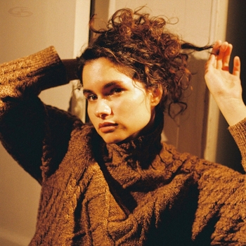 Almary - Хочется назад