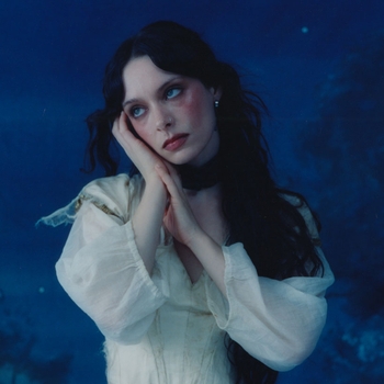 Альбом Cruel World Holly Humberstone