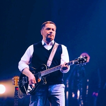 Артист Любэ 