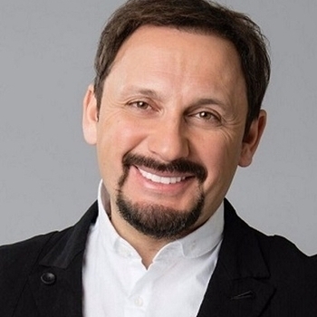 Артист Стас Михайлов 