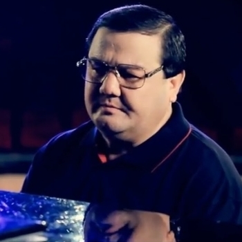 Артист Tohir Mahkamov