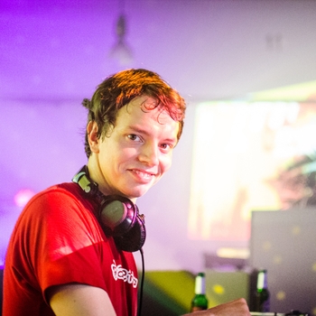 Alle Farben and Lewis Thompson, Mae Muller - Love Hurt Repeat (2024)