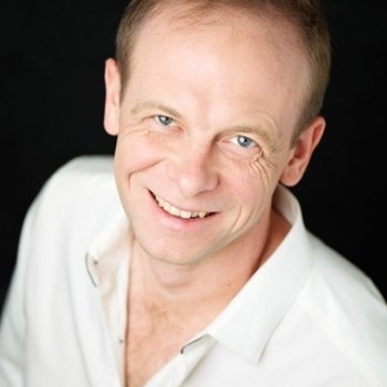 Артист Сергей Куренков