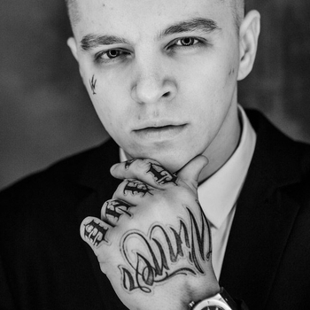 Виктор Поплеев - Половина мира