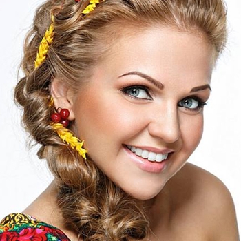 Артист Марина Девятова