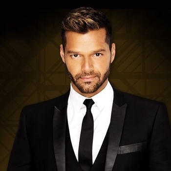 Ricky Martin - Livin La Vida Loca