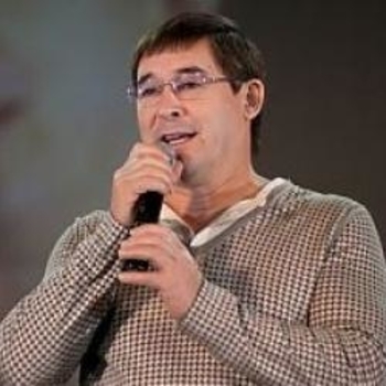 Артист Салават Фатхетдинов