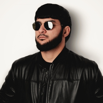 Артист Ислам Итляшев 