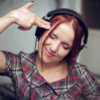 Босиком По Солнцу - А по темным улицам гуляет дождь _минус_