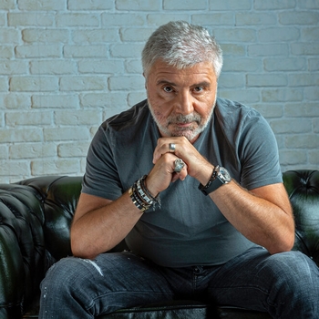 Арсен Шахунц и Сосо Павлиашвили - Человеку многого не надо (2024)