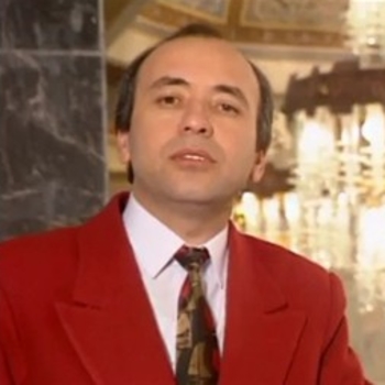 Артист Мухриддин Холиков