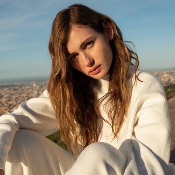 Луна - Дельфины