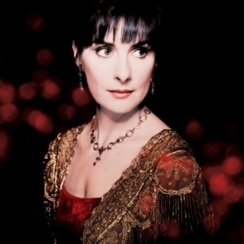Артист Enya