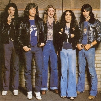 Rainbow - Catch the Rainbow