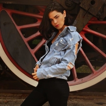 Родион Толочкин feat Soufee - Иди на мой голос (Песни на ТНТ) (17 выпуск)