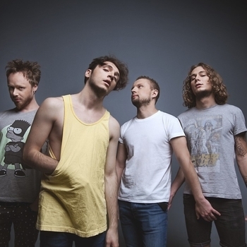 Артист Валентин Стрыкало