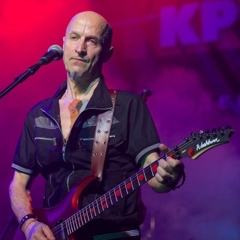 Валерий Гаина - Привет-пока (С кем ты играешь и поёшь! 2008)