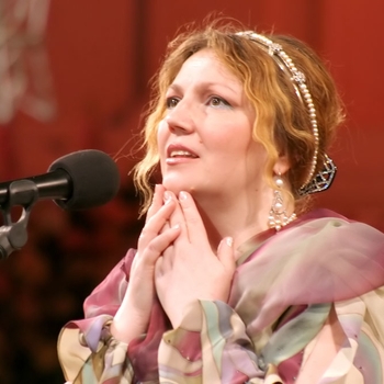 Артист Евгения Смольянинова