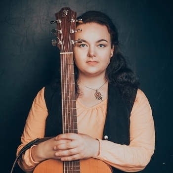 Кошка Сашка, Хельга Патаки - Рюкзак