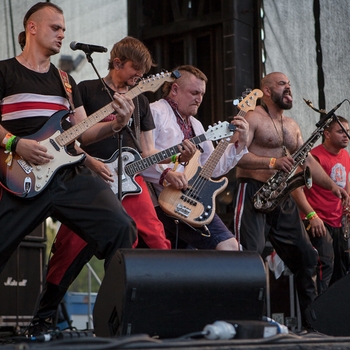 Крамбамбуля - Турысты