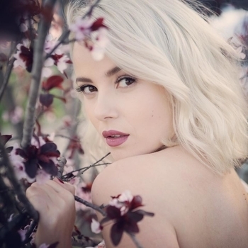 Мика Ньютон - Белые лошади