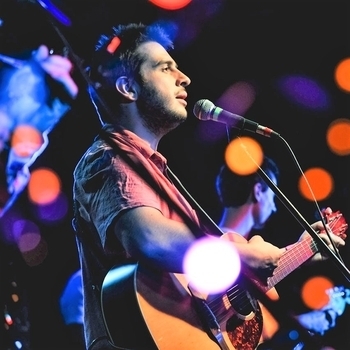 Артист Пётр Налич