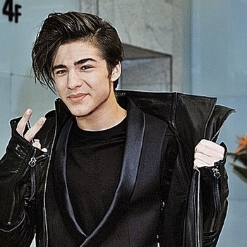 Рома Жёлудь & FYVO - Тишина