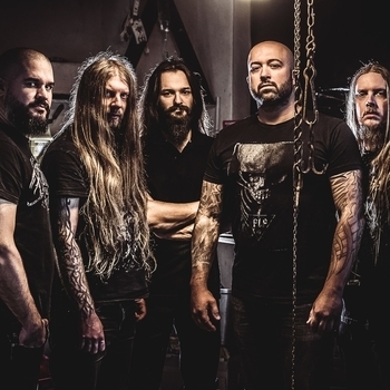 Артист Benighted