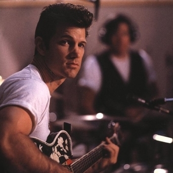 Chris Isaak - Blue Hotel