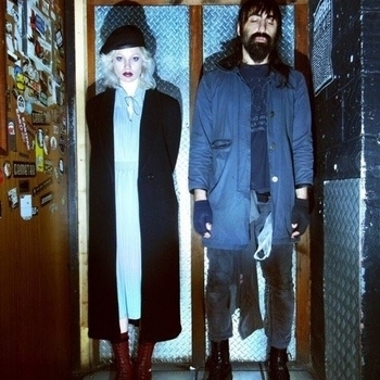 Crystal Castles - Kerosene (Hex Cougar Remix)