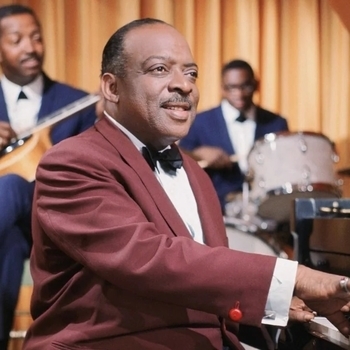 Count Basie - One O'clock Boogie