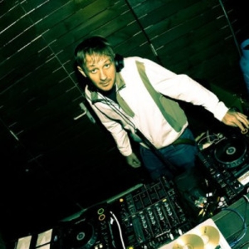 Chris Coco - Falling (Instrumental Radio Edit)