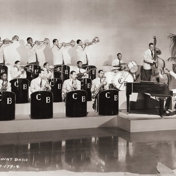 Count Basie & His Orchestra - Jivin' Joe Jackson