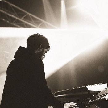 Артист Curtis Schweitzer (Кёртис Швейцер)