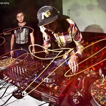 Command Strange - Early in the Morning - Original Mix