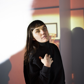 Артист Emily Wells (Эмили Уэллс)