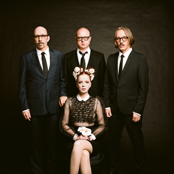 Артист Garbage